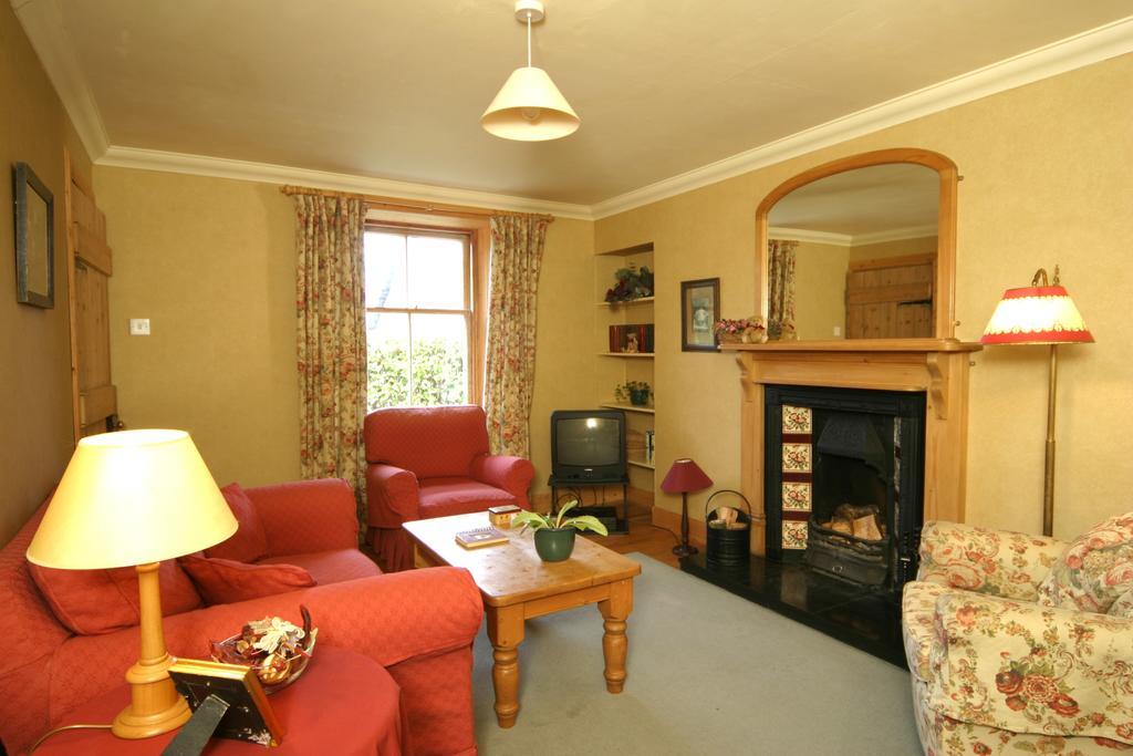 Springburn Cottage Strachur Екстер'єр фото